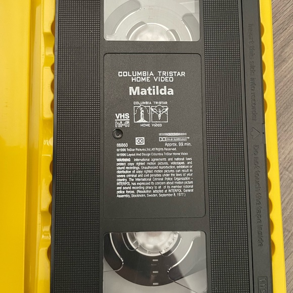 Matilda VHS - Picture 3 of 3
